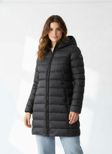 Péřový kabát MONCLER 100 % polyamid