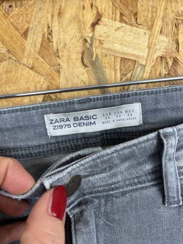 Skinny džíny ZARA 99 % bavlna