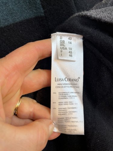 Vlněné šaty Luisa Cerano 70 % vlna 20 % hedvábí 10 % kašmír