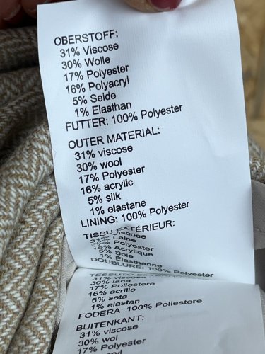 Přírodní šaty Madeleine 31 % viskoza 30 % vlna 5 % hedvábí