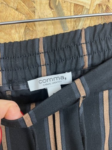 Široké kalhoty Comma,  65 % polyester 32 % viskoza