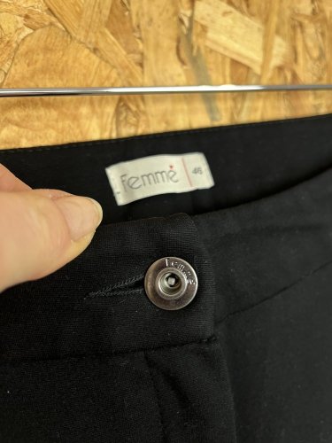 Oversize kalhoty Femme s podílem polyamidu a elastanu