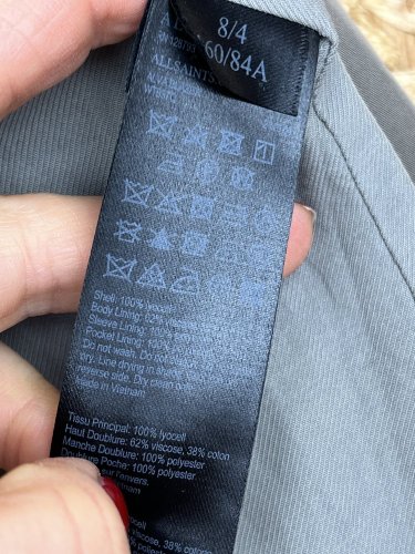 Prodloužené sako AllSaints 100 % lyocel