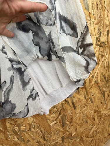 Hedvábné šaty Cartoon s podílem hedvábí