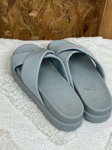 Pěnové pantofle Baťa