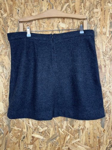 Vlněná sukně Deerberg 100 % vlna